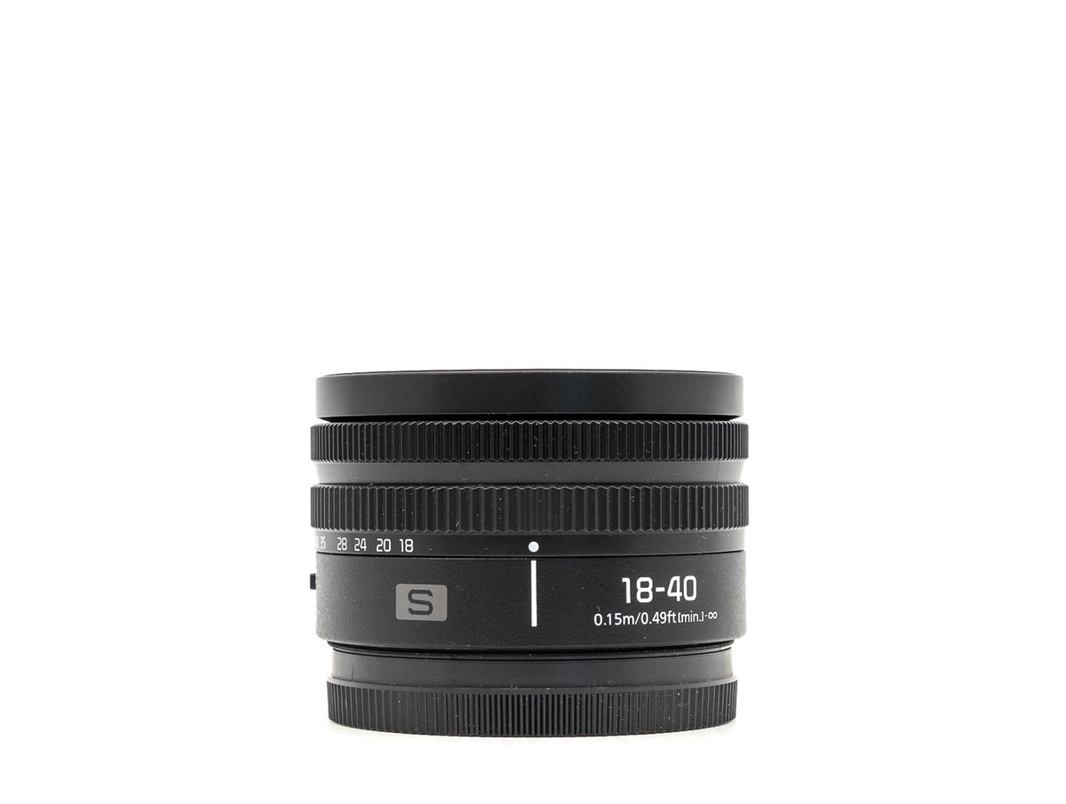 Panasonic Lumix S 18-40mm f/4.5-6.3 · imagen principal