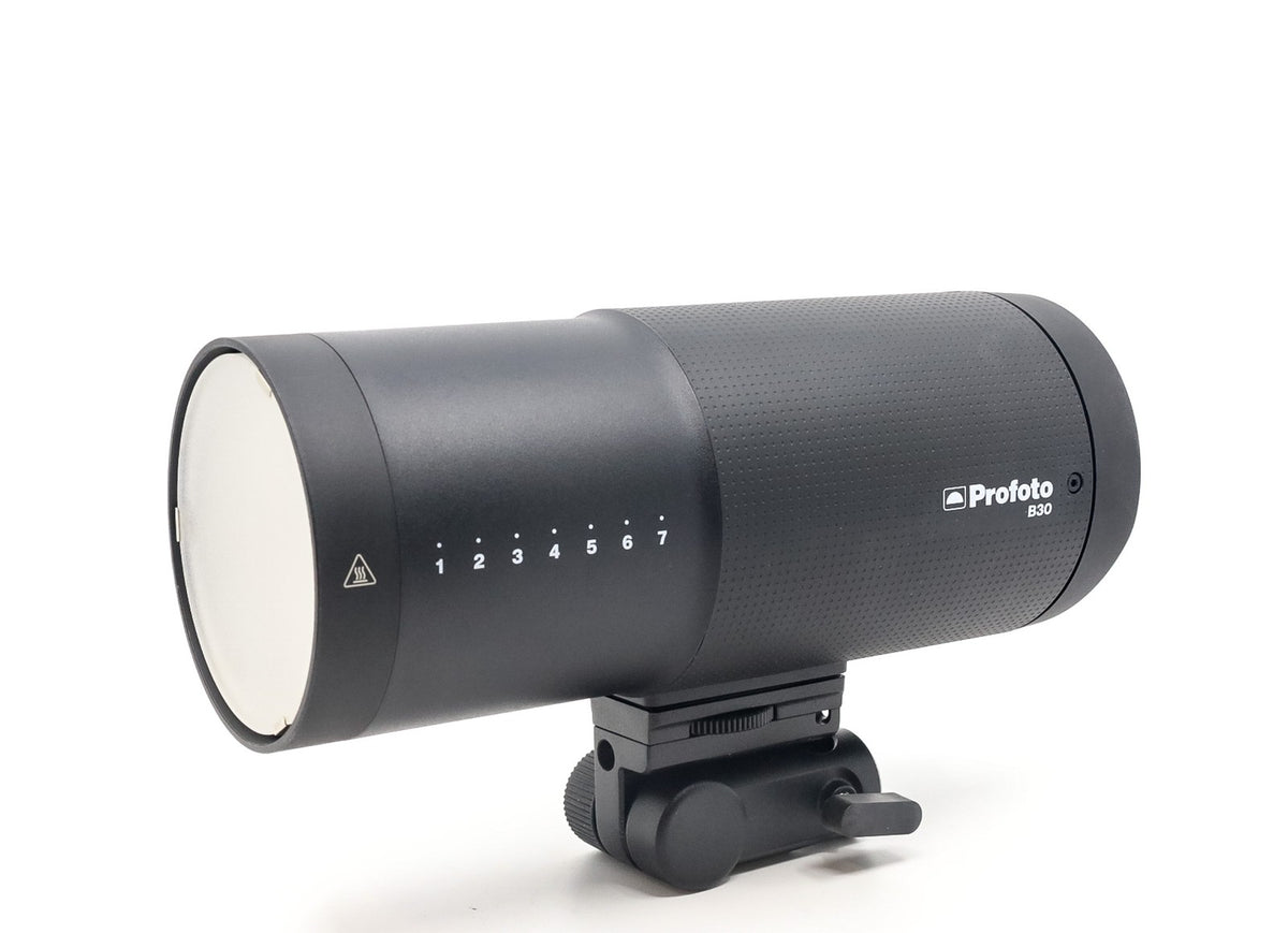 Profoto B30 · imagen principal