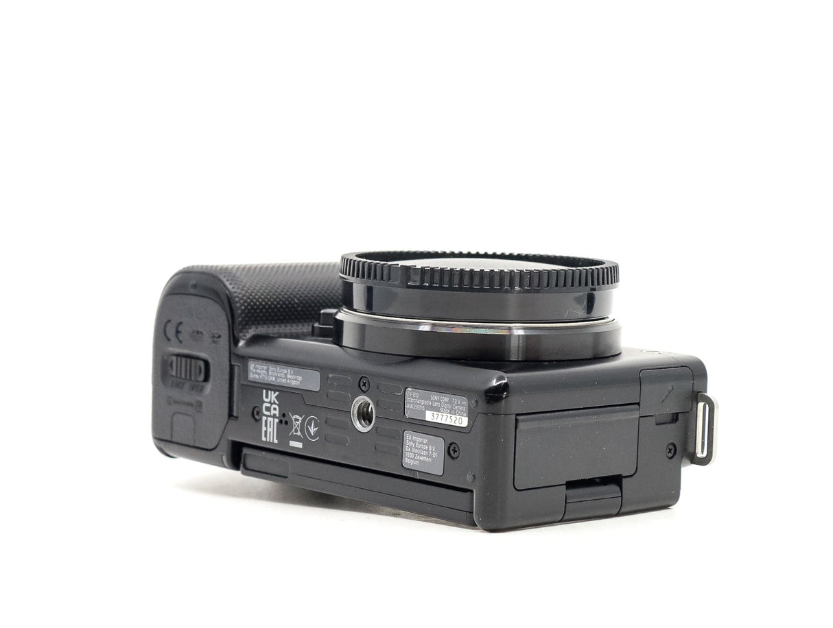 Sony ZV-E10 - segunda mano - excelente estado - detalle 2 de 4 - SKU 3708853 - Camera Market