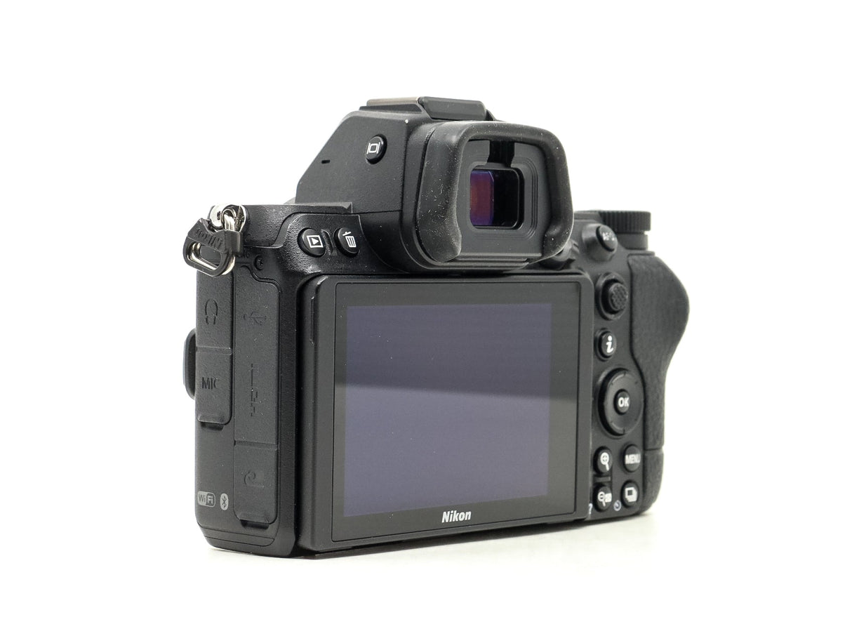 Nikon Z5 - segunda mano - excelente estado - detalle 4 de 4 - SKU 3784549 - Camera Market