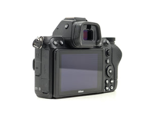 Nikon Z5 - segunda mano - excelente estado - detalle 4 de 4 - SKU 3784615 - Camera Market