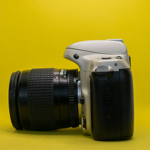 Nikon F50 - Fotocamera classica reflex 35 mm