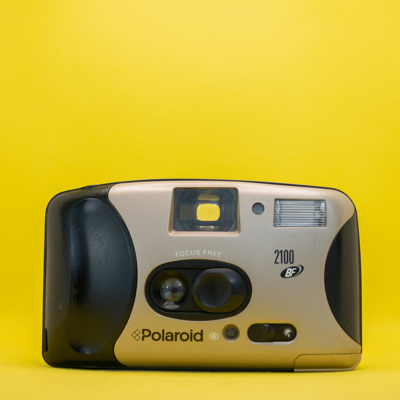 Polaroid 2100BF - 35mm Film Camera · imagen principal
