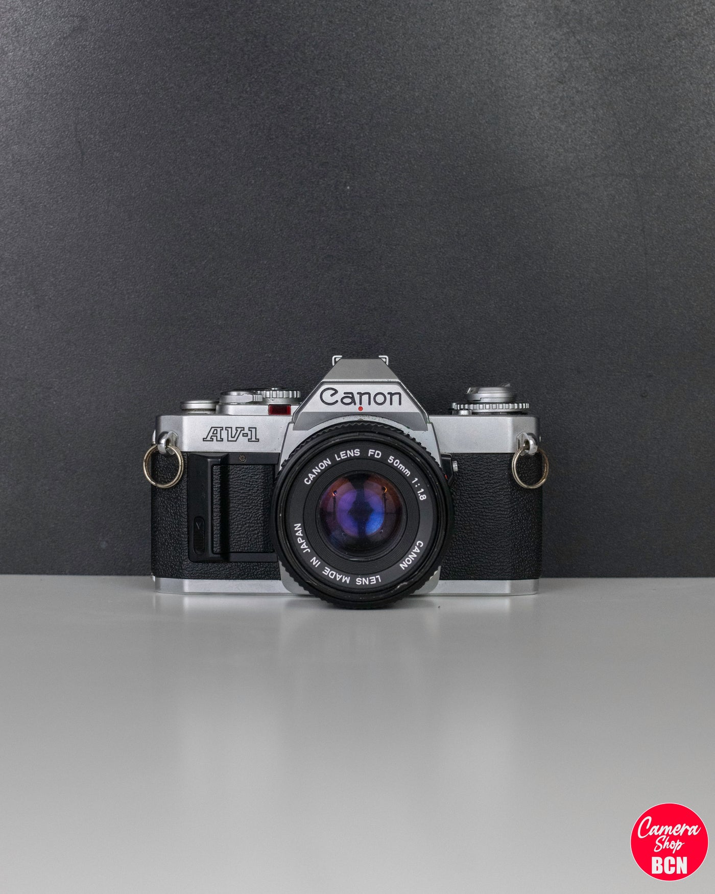 Canon AV-1 + 50mm FD 1.8 - Cámara Analógica Vintage Reflex de 35mm (SLR) · imagen principal